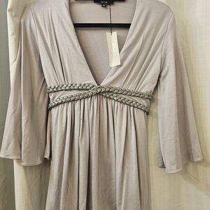 Sky Light Gray V-Neck Top